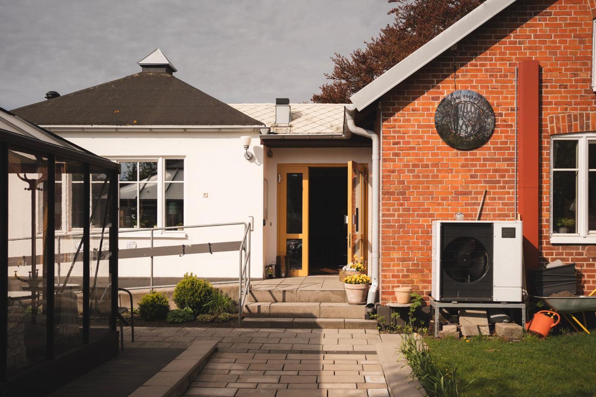 Tva Systrar B&B Skurup Buitenkant foto